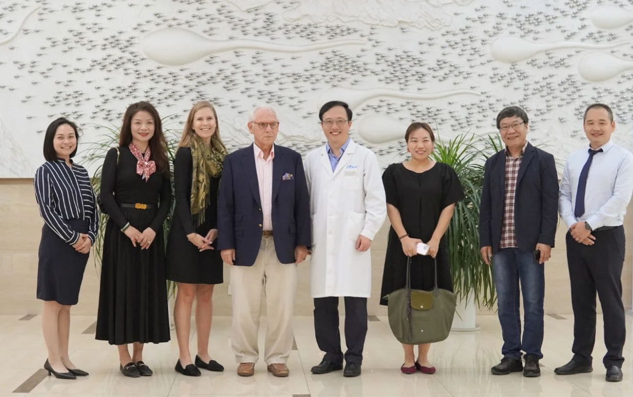 聚焦超聲基金會主席Dr. Kassell一行到訪重慶海扶醫(yī)療
